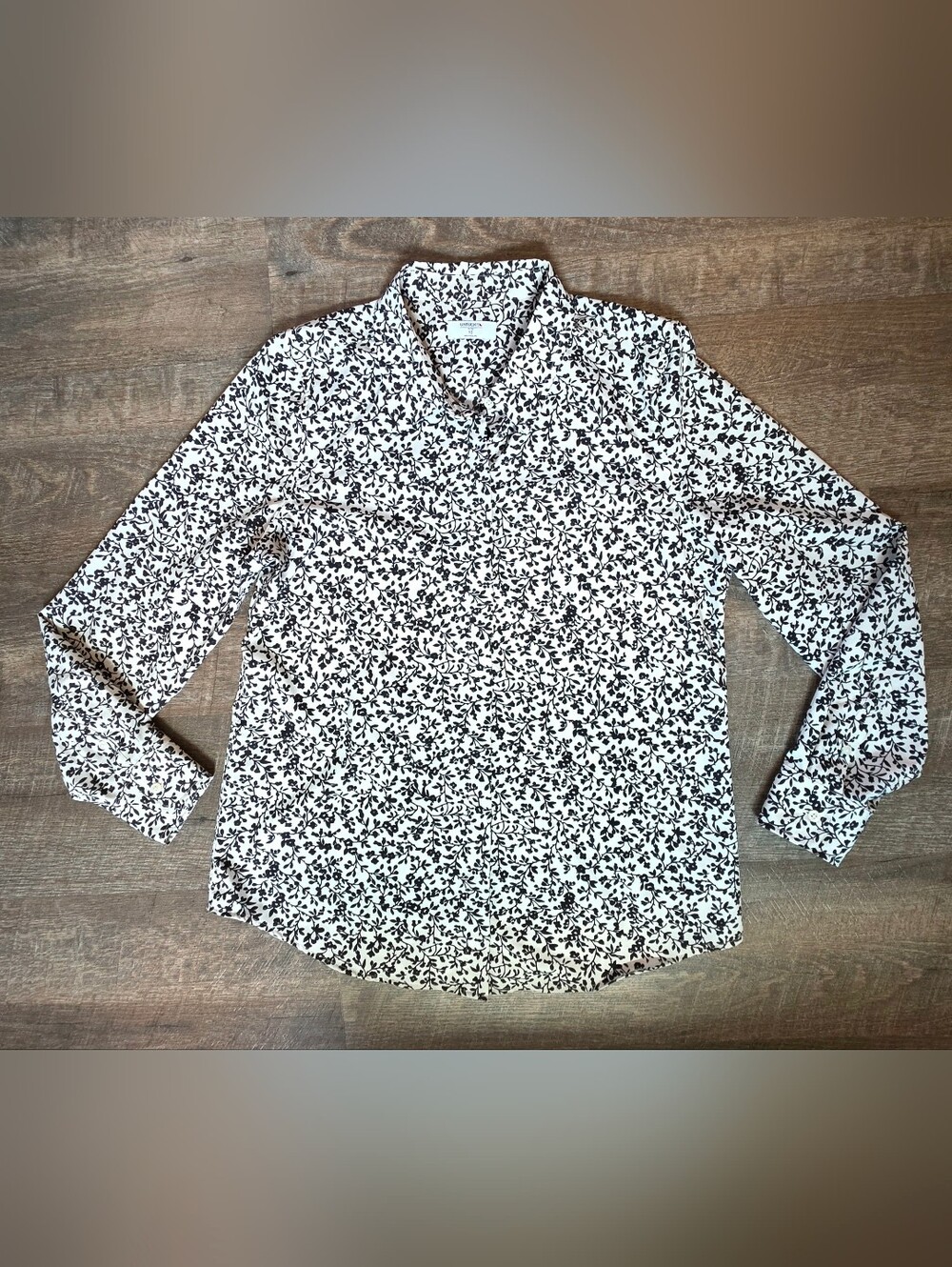 UNTUCKit Nora Button-Down Women's 10 White w/ Black Floral Leaf Print Stretchy - Picture 6 of 12